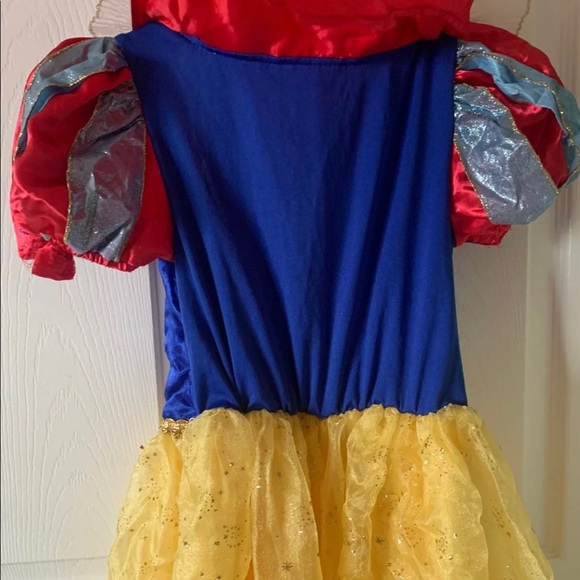 Girls Disney Snowhite Costume - Picture 8 of 9